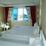 Avcilar Zeugma Park Otel 3*